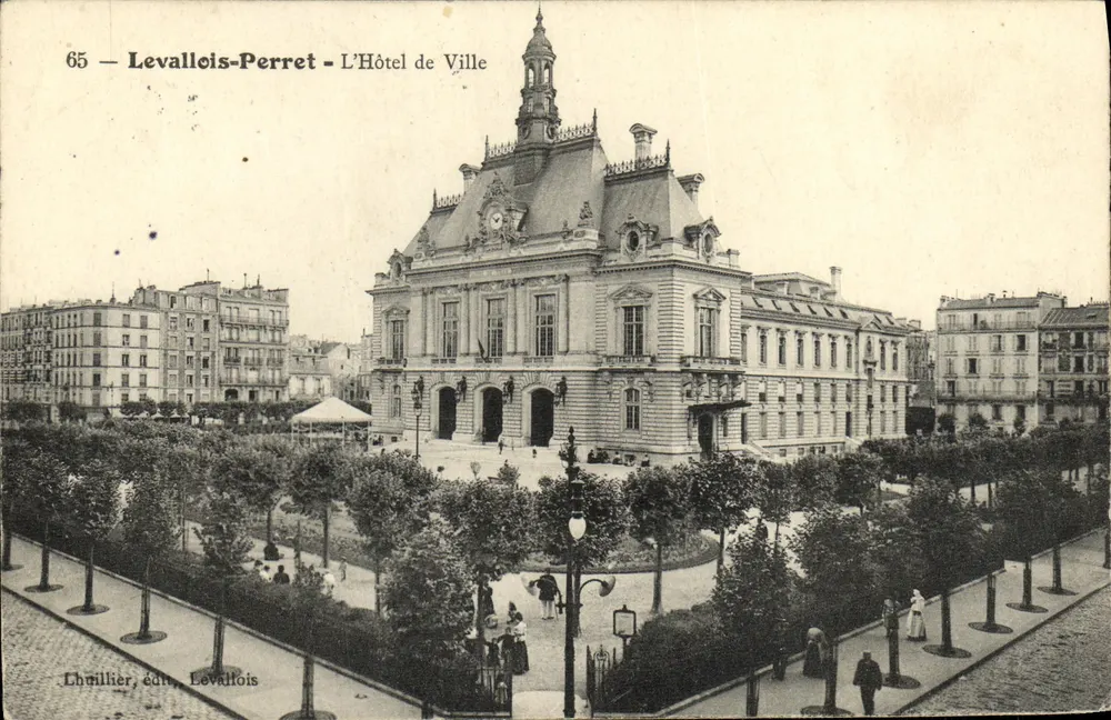 Levallois-Perret — L'Hôtel de Ville — Lhulllier, édite, Levallois - Recto