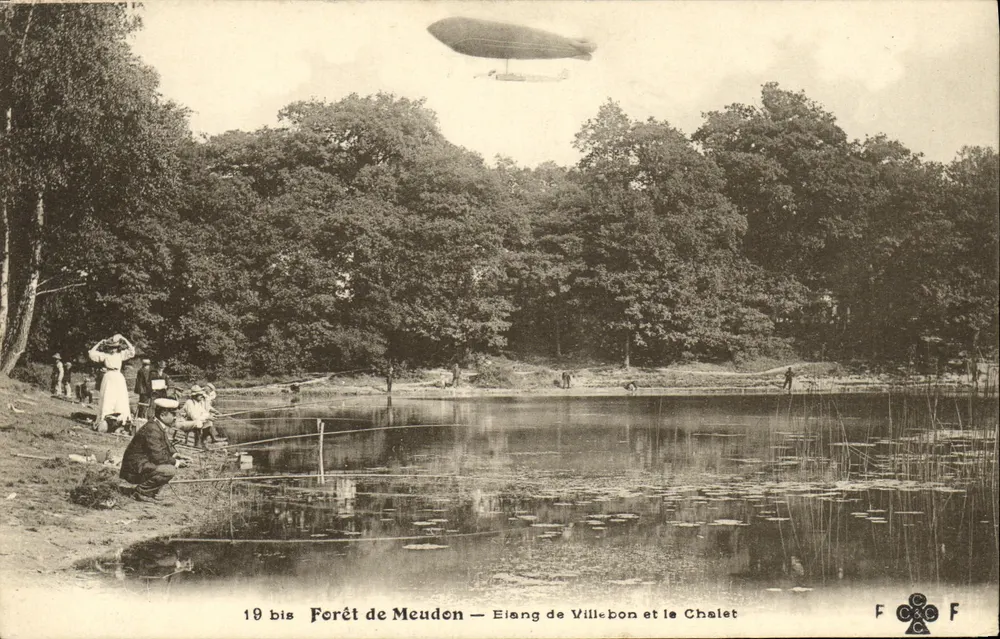 Wälder von Meudon — See Villebon und das Chalet — Luftschiff in der Luft - Vorderseite