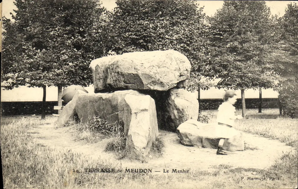 Terrasse de Meudon — O Menhir — P. Marmuse, Paris - Frente