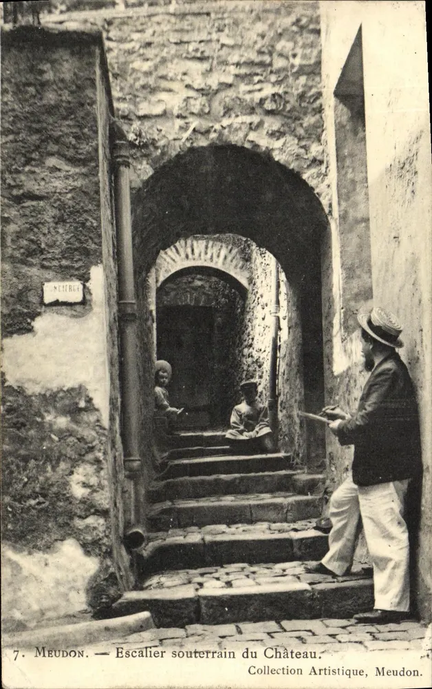 Meudon — Escada subterrânea do Castelo — Coleção Artística, Meudon - Frente