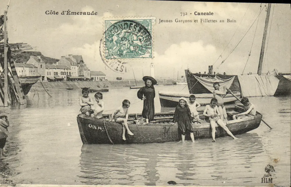 Côte d'Émeraude — Junge Jungen und Mädchen am Baden — HLM, n°732 - Vorderseite