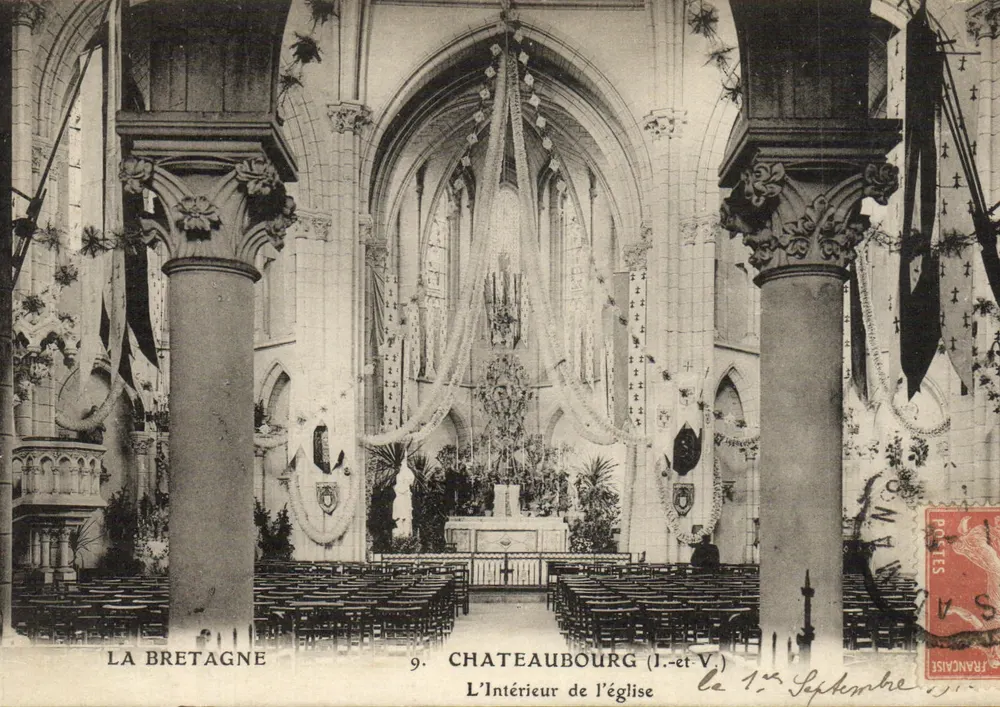 Châteaubourg (Il-et-V.) — El interior de la iglesia — La Bretaña - Anverso