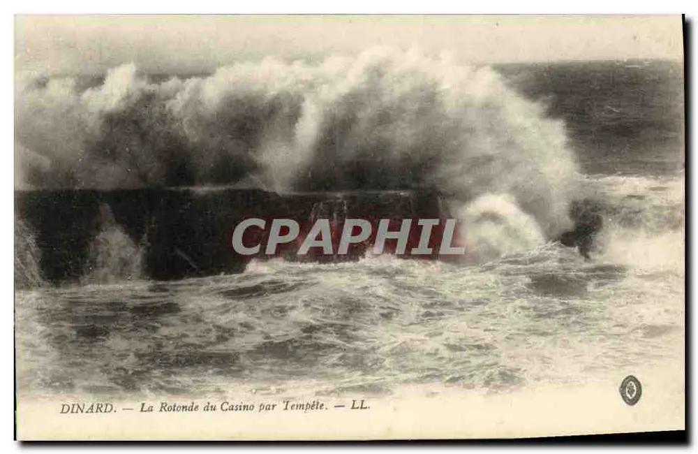 Dinard — Die Rotunde des Casinos bei Sturm — LL. - Vorderseite
