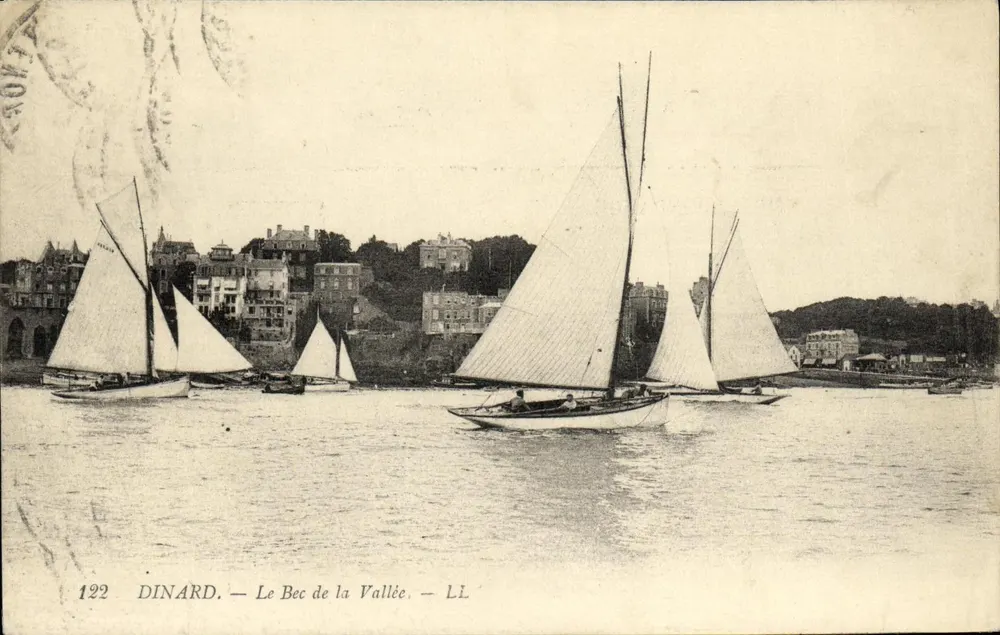 Dinard — Bec de la Vallée — LL - Awers
