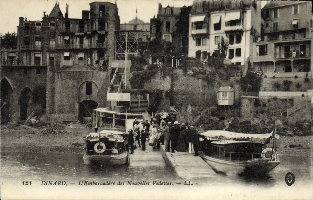 Dinard — Die Verladung der neuen Dampfer — LL. - Vorderseite
