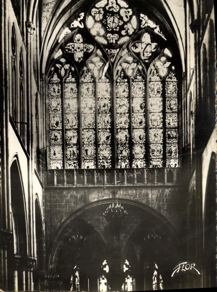 Vidro da Catedral — Dol-de-Bretagne (Il-e-V.) — Edições Artísticas Marcel Carrère - Frente
