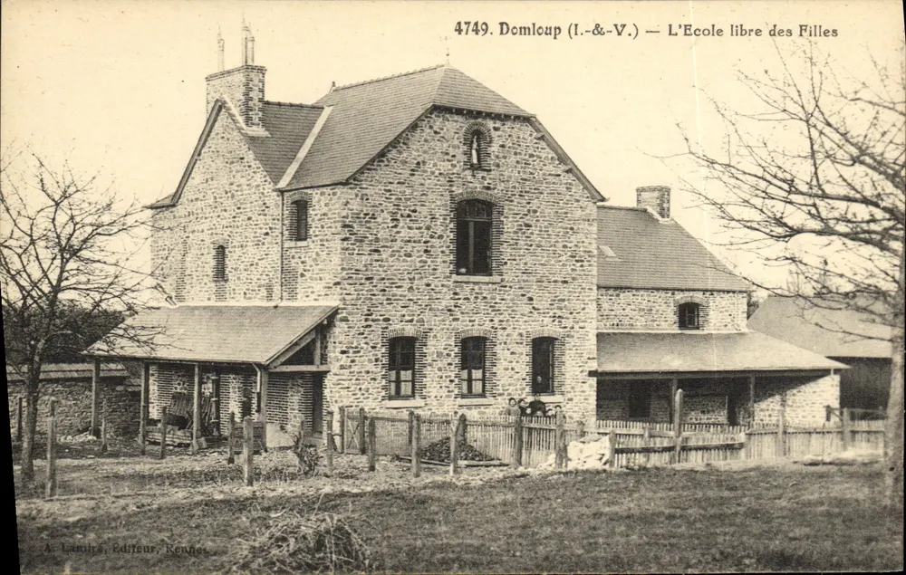 Domloup (I.-&-V.) — L'École libre des Filles — A. Lannière, Uitgever, Rennes - Voorkant