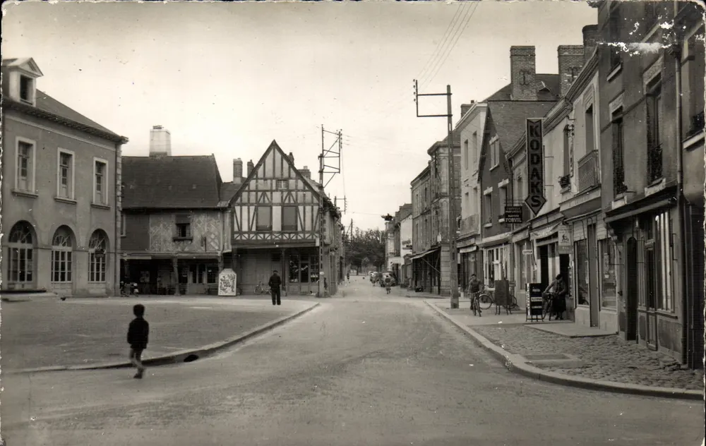 La Guerche-de-Bretagne — Rue Notre-Dame — Ediciones Gaby - Anverso