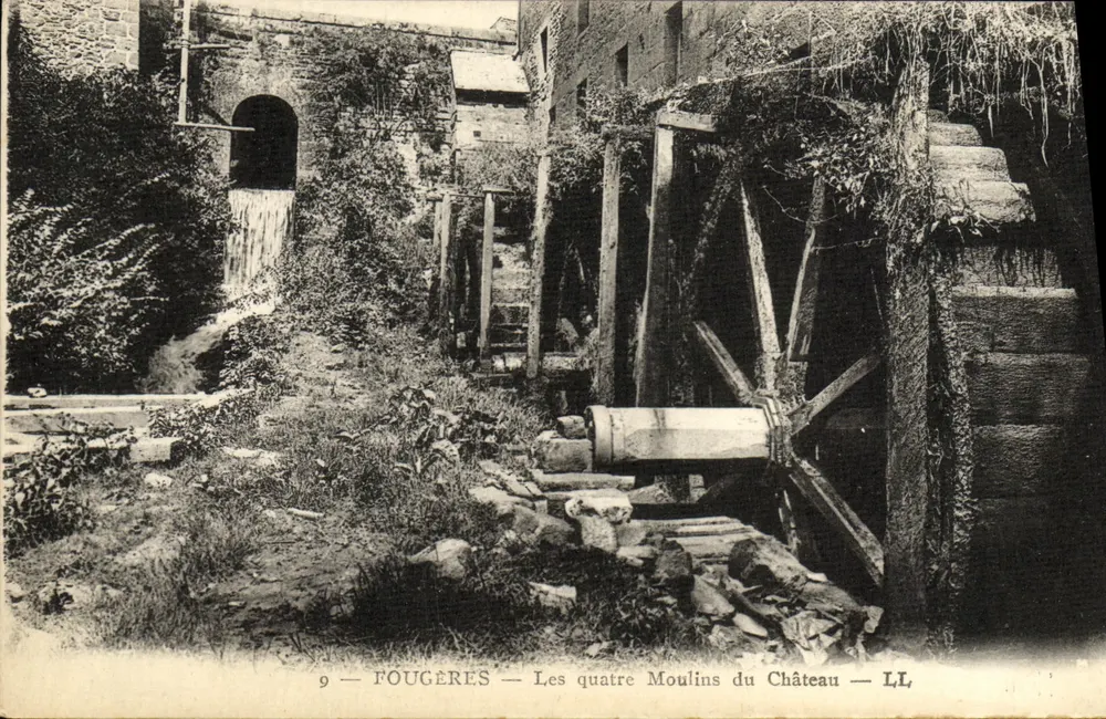 Fougeres — Die vier Mühlen des Schlosses — LL - Vorderseite