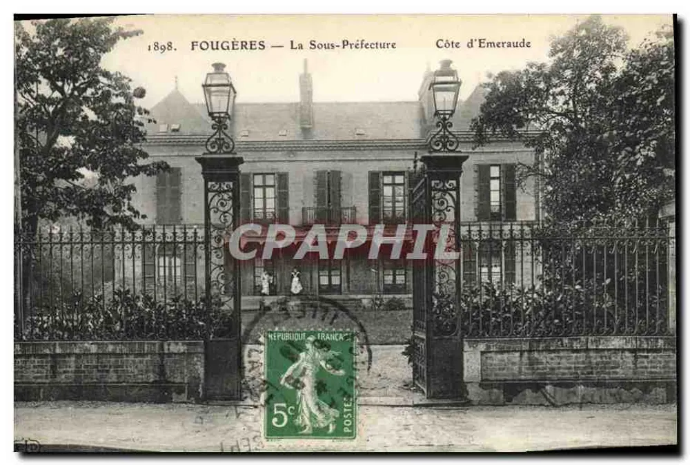 Fougères — Das Unterprefektur — Côte d'Emeraude - Vorderseite