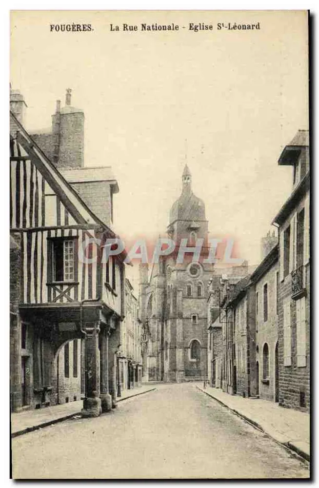 Fougères. Nationale Straße - Kirche Saint-Léonard - Vorderseite