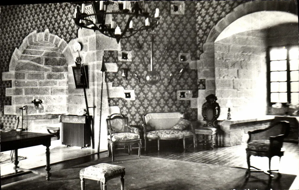 Zamek Montauban — Salon — Photo PartiVény, Montfort-sur-Meu - Awers