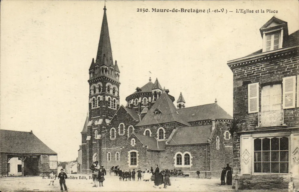 Maure-de-Bretagne — Die Kirche und der Platz — E. Mary Rousseletière Edit, Rennes - Vorderseite