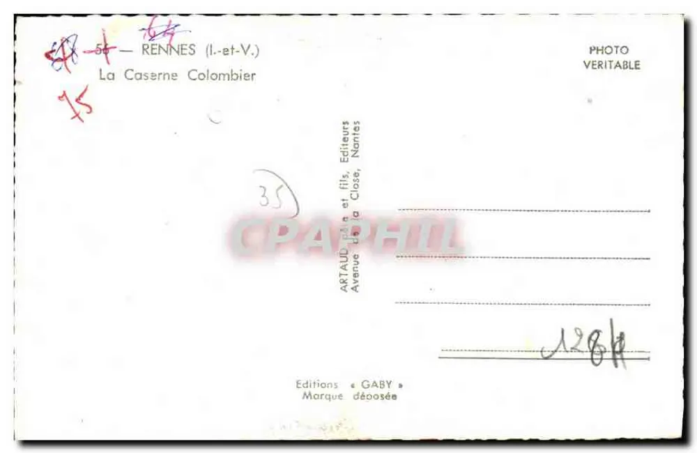 A Caserna Colombier — Rennes (Ille-et-Vilaine) — Edições Gaby - Verso