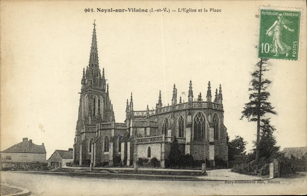 Noyal-sur-Vilaine (I.-et-V.) — Die Kirche und der Platz — Verlag Mary-Roussellière, Rennes - Vorderseite