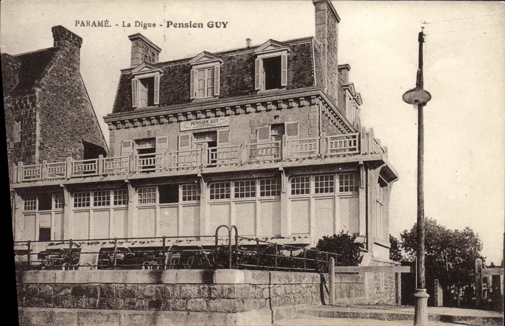 Paramé - La Digue - Pension Guy - Awers