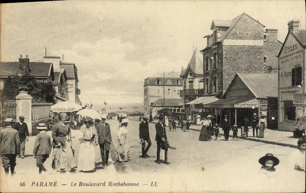 Paramé — Le Boulevard Rochebonne — LL - Frente