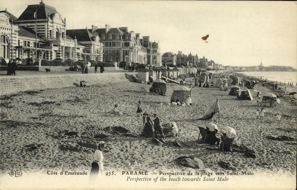 Paramé — Perspective de la plage vers Saint-Malo — Éditeur ELD, n° 975 - Frente