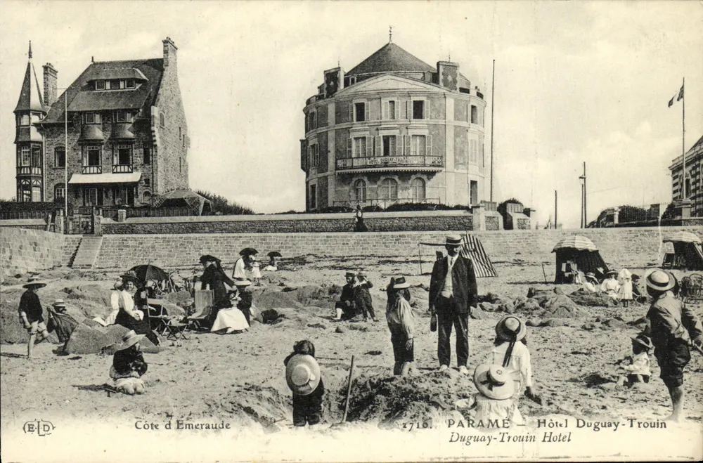 Côte d'Emeraude — Strand in Parame mit dem Hotel Duguy-Trouin — Verlag ELD, Nr. 2716 - Vorderseite