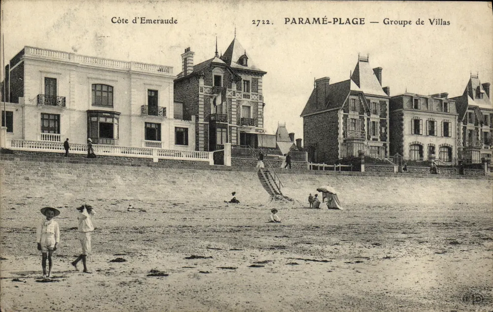 Paramé-Plage — Grupo de Villas — Costa da Esmeralda - Frente