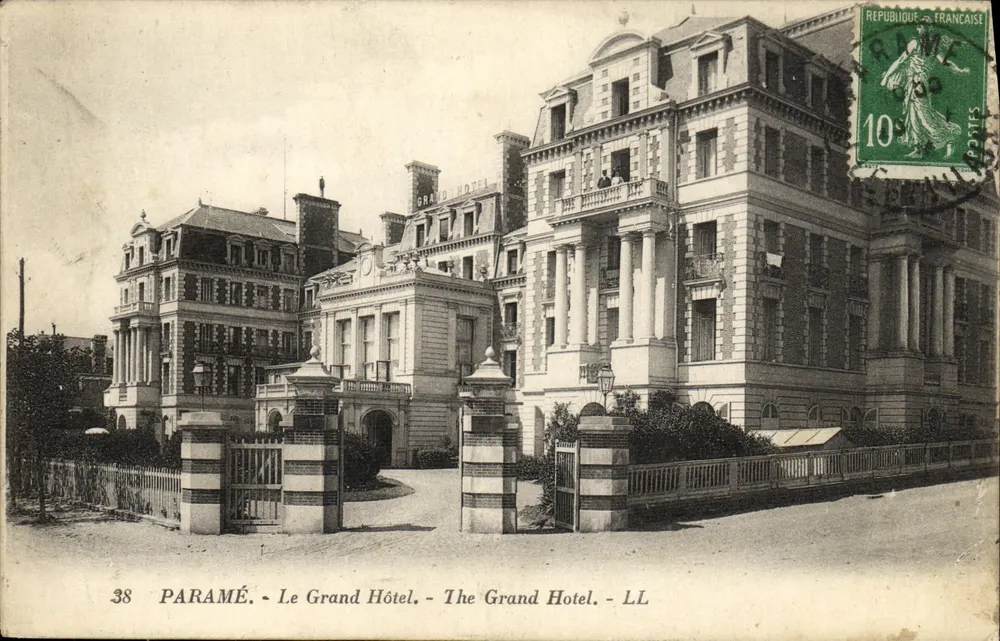 Paramé - O Grande Hotel - LL - Frente