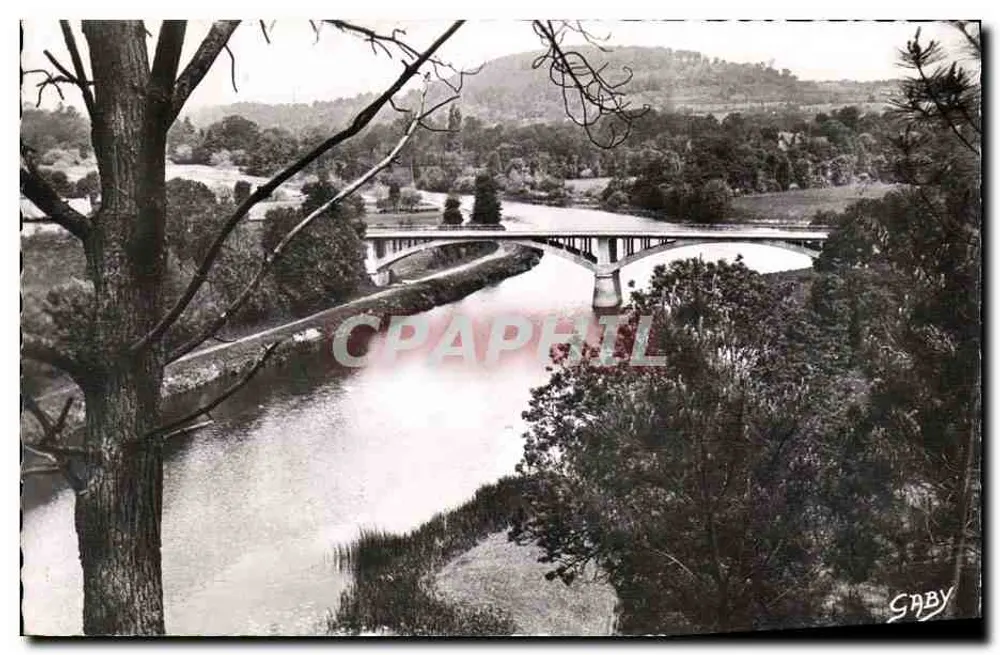 ले पोंट डी ला चारियर एट ला बूटे — प्लेचाटेल (इल एट विलाइन) — एडिशन्स गैबी - आगे