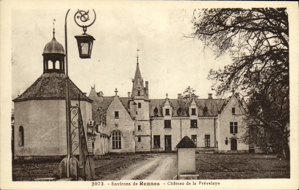 Castelo da Prévalaye — Arredores de Rennes — Editor Laurent-Né Rennes, n° 2072 - Frente
