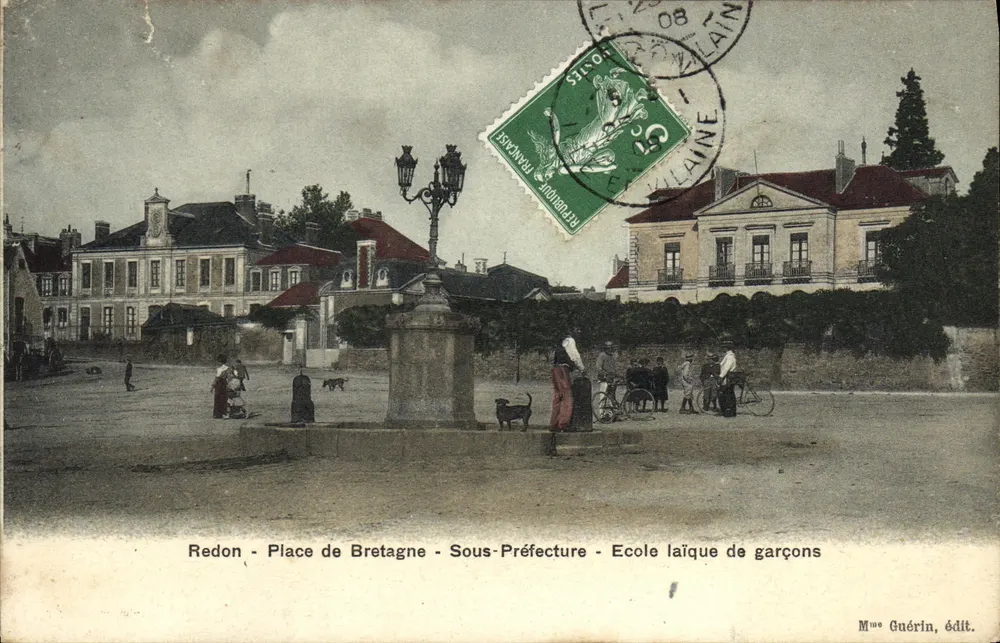 Redon - Place de Bretagne - Unterprefektur - Jungen-Sekularschule — Mme Guérin, Verlag - Vorderseite