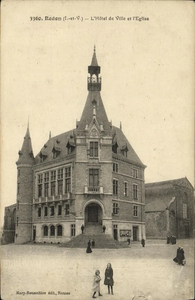Redon (I.-et-V.) — Das Rathaus und die Kirche — Verlag Mary-Rousselière, Rennes - Vorderseite