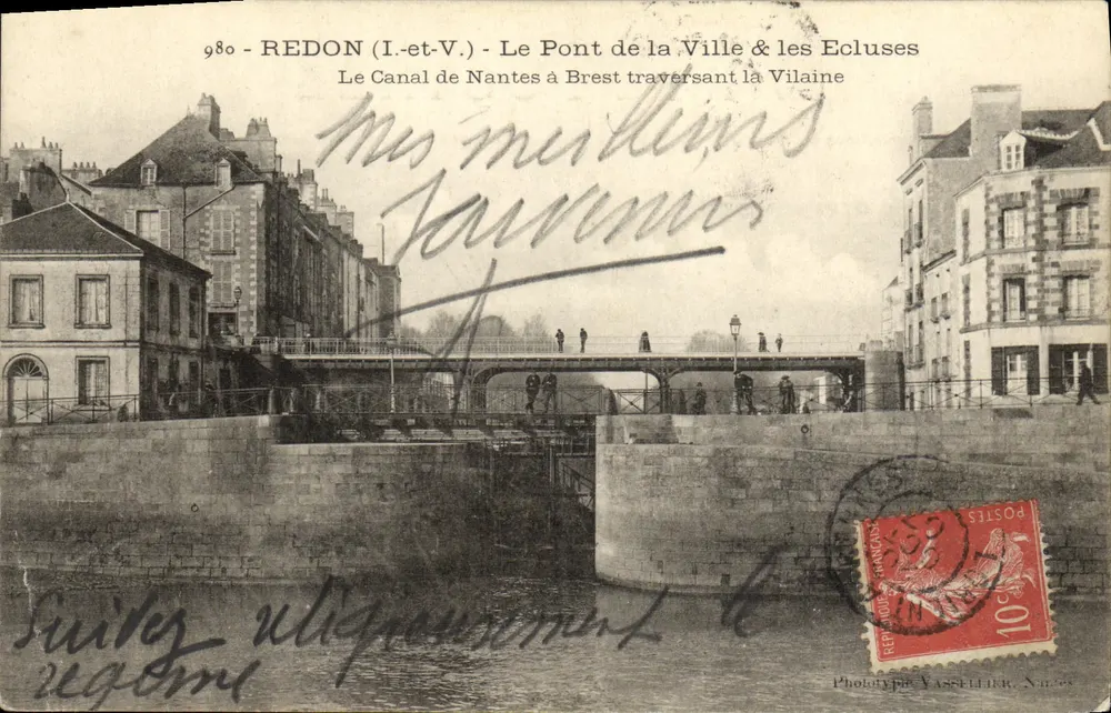 Redon (I.-et-V.) - O Ponte da Cidade & as Escadas — O Canal de Nantes a Brest atravessando a Vilaine — Fototipo Vasselier, N°980 - Frente