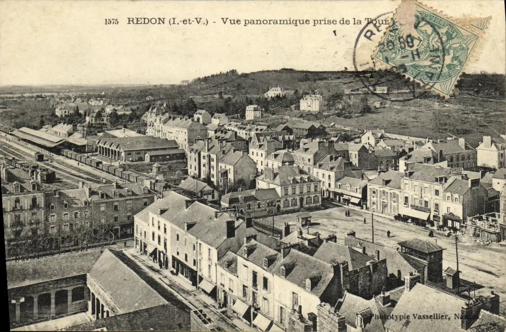 Redon (I.-et-V.) — Panoramablick vom Turm — Phototypie Vassellier, Nantes - Vorderseite