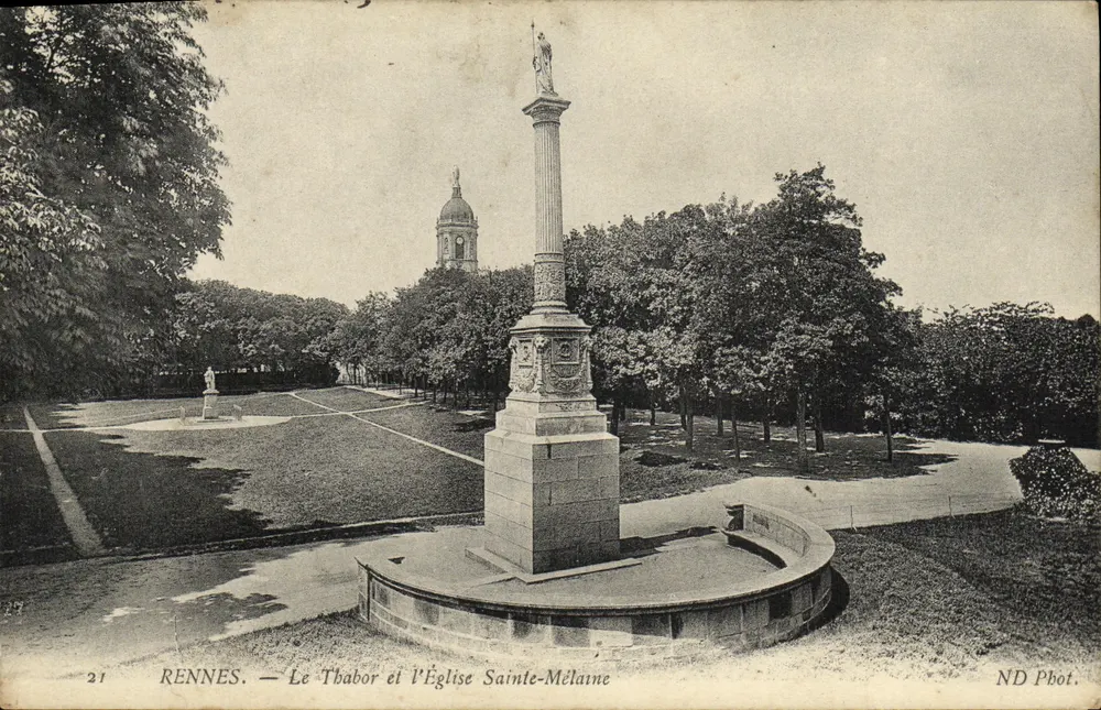 Rennes — Le Thabor und die Kirche Sainte-Mélanie — ND Phot. - Vorderseite