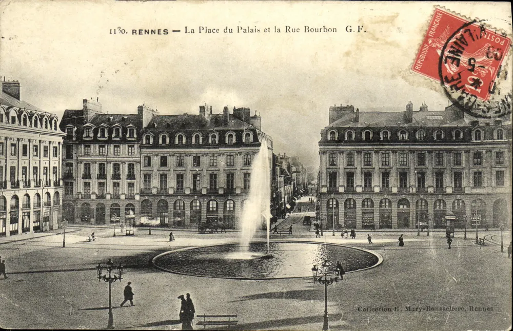 Rennes — Der Palastplatz und die Rue Bourbon — G.F. - Vorderseite
