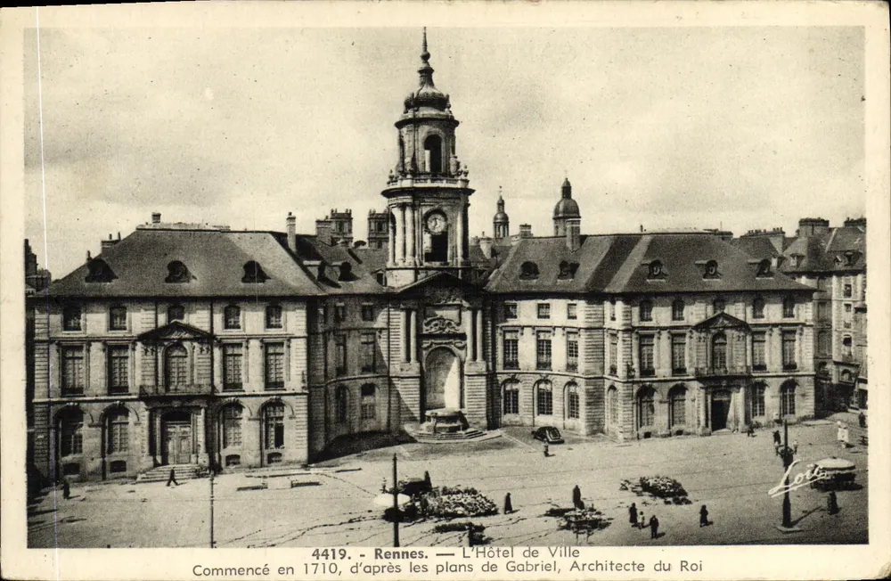 Rennes — Il Municipio — Iniziato nel 1710, secondo i piani di Gabriel, Architetto del Re - Recto