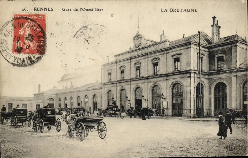 Rennes — Estação Oeste-Estado — A Bretanha - Frente