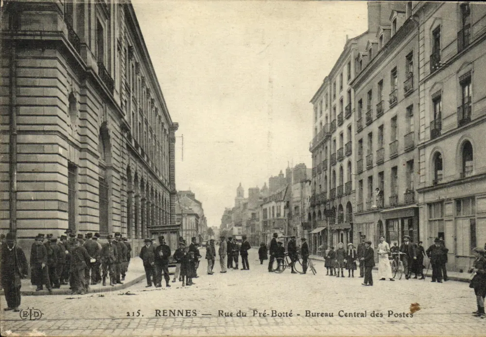 Rennes — Rue du Pré-Botté — Bureau Central des Postes - Frente