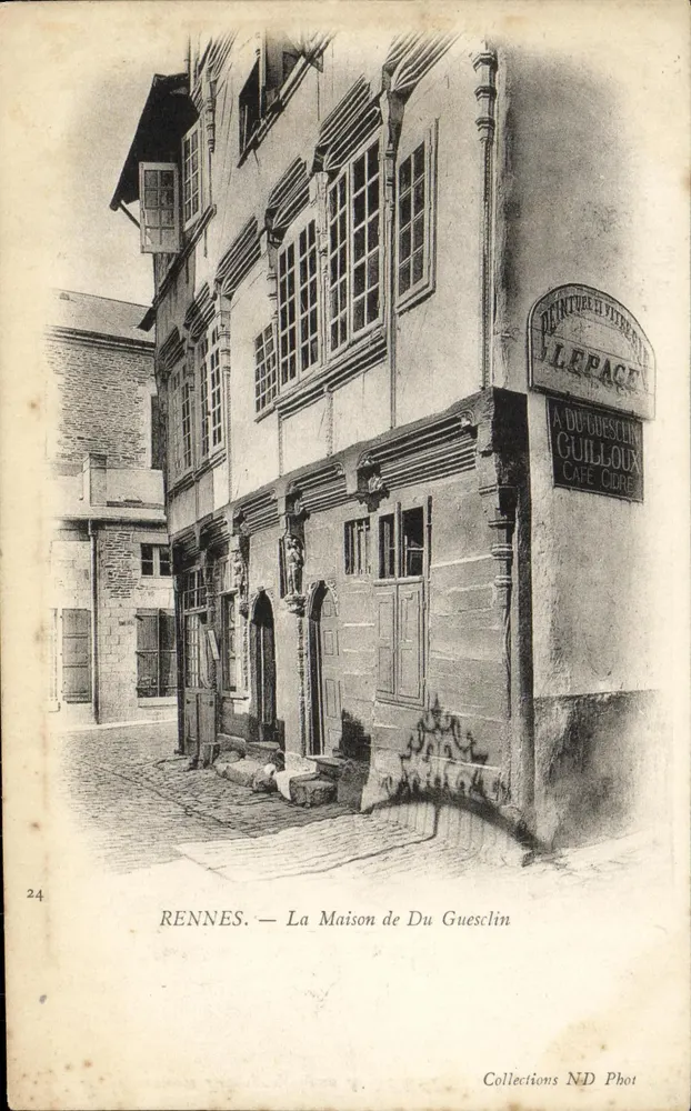 Rennes — A Casa de Du Guesclin — Depósito de Imagens L. Le Pace - Frente