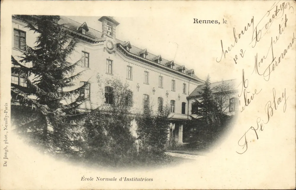 Escola Normal de Institutoras — Rennes, le Herbourg — De Jongh, fot., Neuilly-Paris - Frente