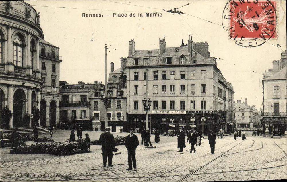 Rennes. — Praça da Prefeitura — Goff Léonard Lorrain - Frente
