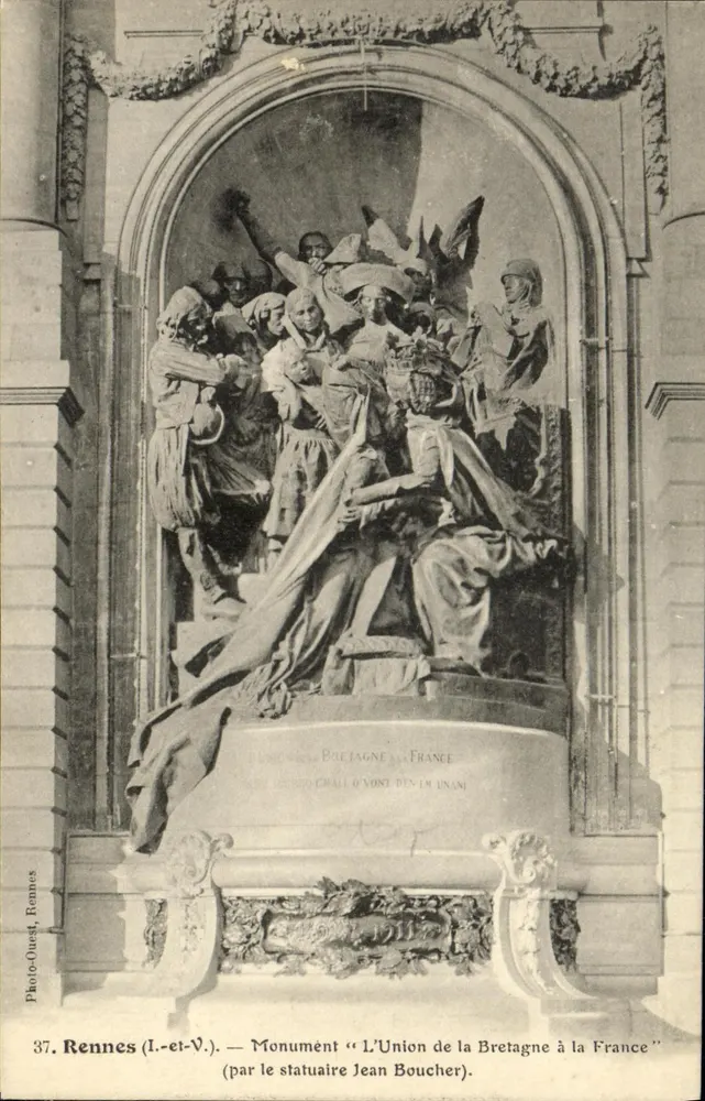Rennes (Il-et-V.) — Denkmal "Die Vereinigung der Bretagne mit Frankreich" (von dem Bildhauer Jean Boucher) - Vorderseite