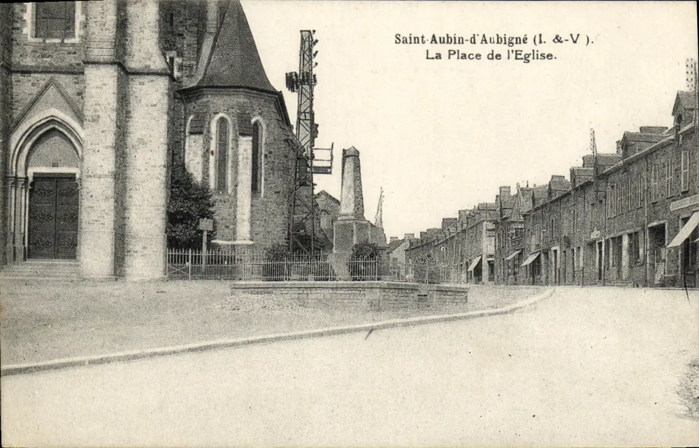 Saint-Aubin-d'Aubigné (I. & V.) — Die Kirchplatz — unbekannter Verlag - Vorderseite