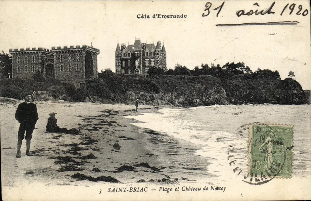 Saint-Briac — Playa y Castillo de Nézey — Costa de la Esmeralda - Anverso