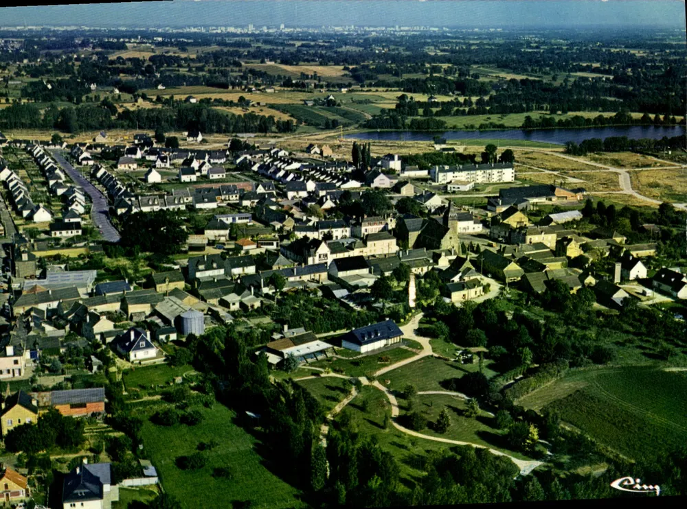 Cing — vue aérienne générale — Imprimerie Cing - Frente