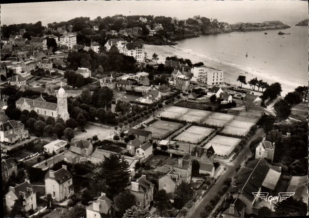 Saint-Lunaire (Ille-et-Vilaine) — Luftbild in Richtung Pointe du Décollé — Verlag Caby - Vorderseite