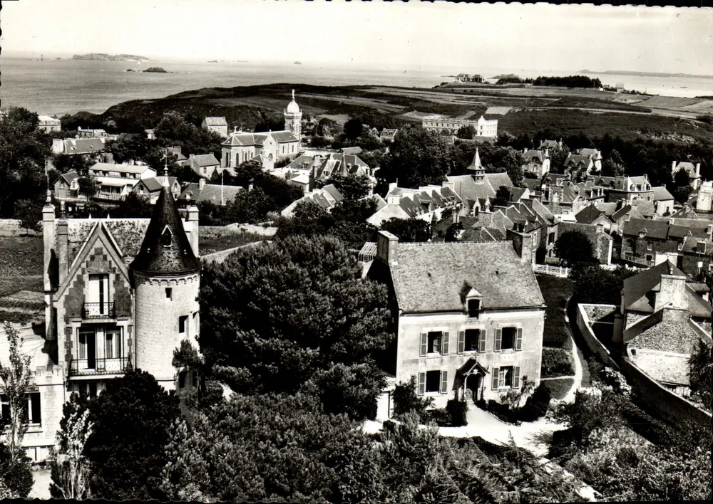 Saint-Lunaire (Ille-et-Vilaine) — Vista geral — Edição do Cliché - Frente