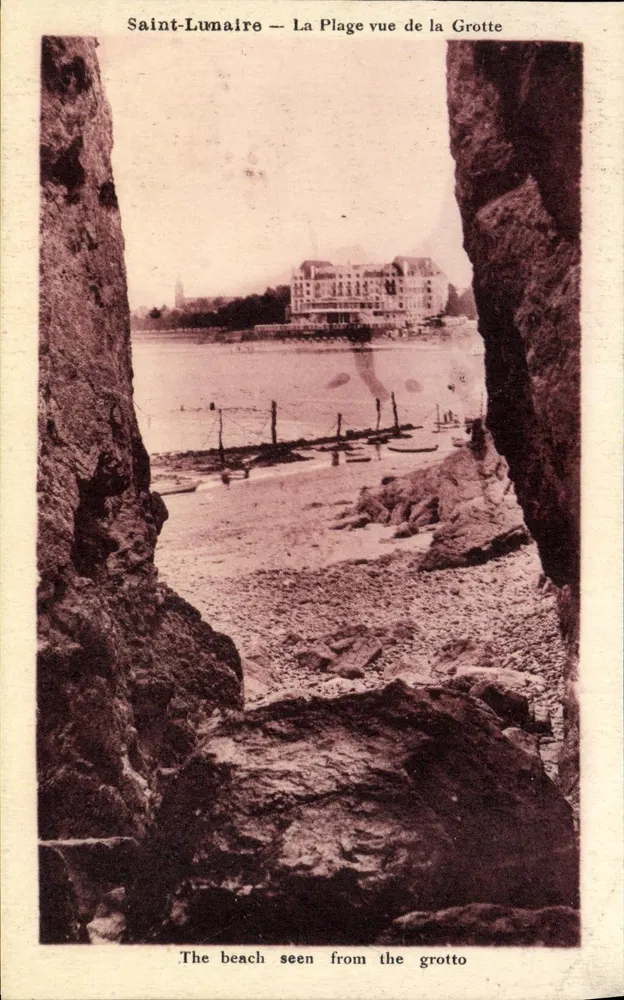 Saint-Lunaire — Die Bucht von der Höhle aus gesehen — ARGHA TAVOULSH - Vorderseite