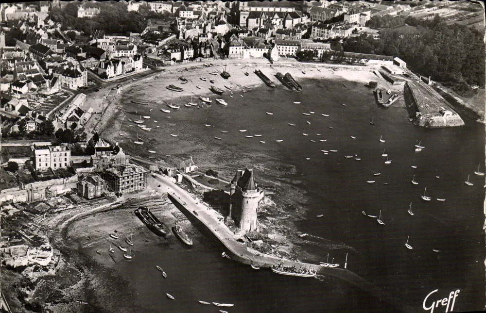 Saint-Servan (Ille-et-Vilaine) — Luftbild des Hafens und der Turm Solidor — Éditions Greff - Vorderseite