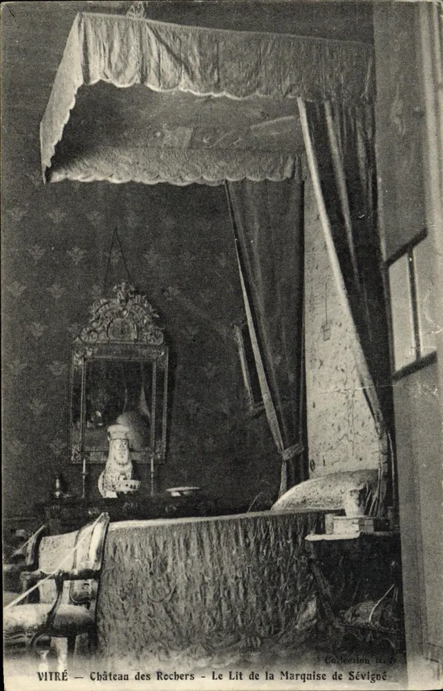 Vitré — Château des Rochers — Le Lit de la Marquise de Sévigné — Collection H.P. - Vorderseite