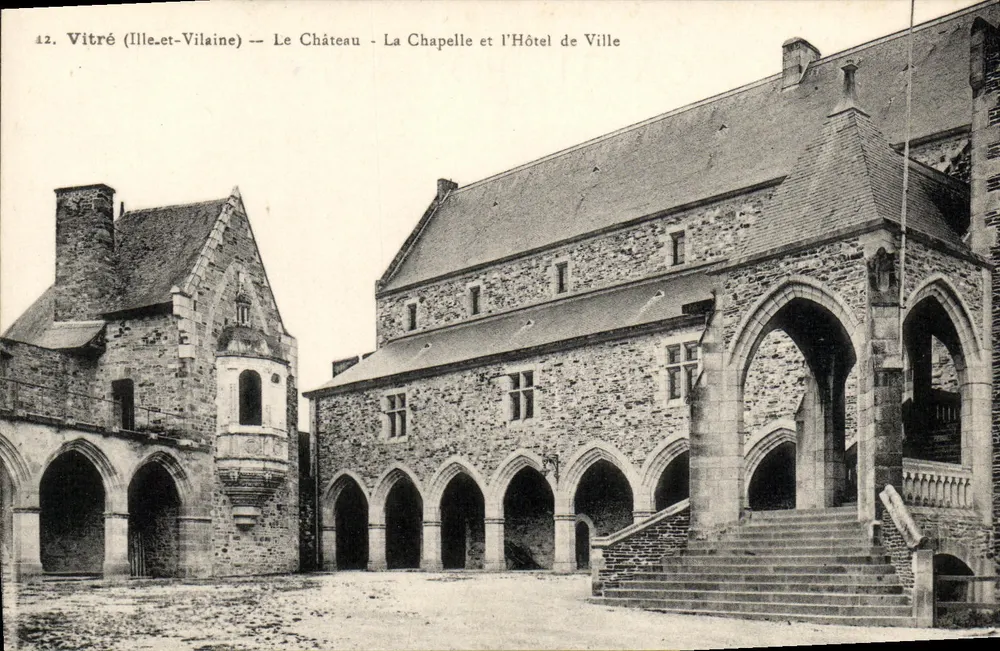 Vitré (Ille-et-Vilaine) — Das Schloss, Die Kapelle und Das Rathaus — J. Repan, n°42 - Vorderseite