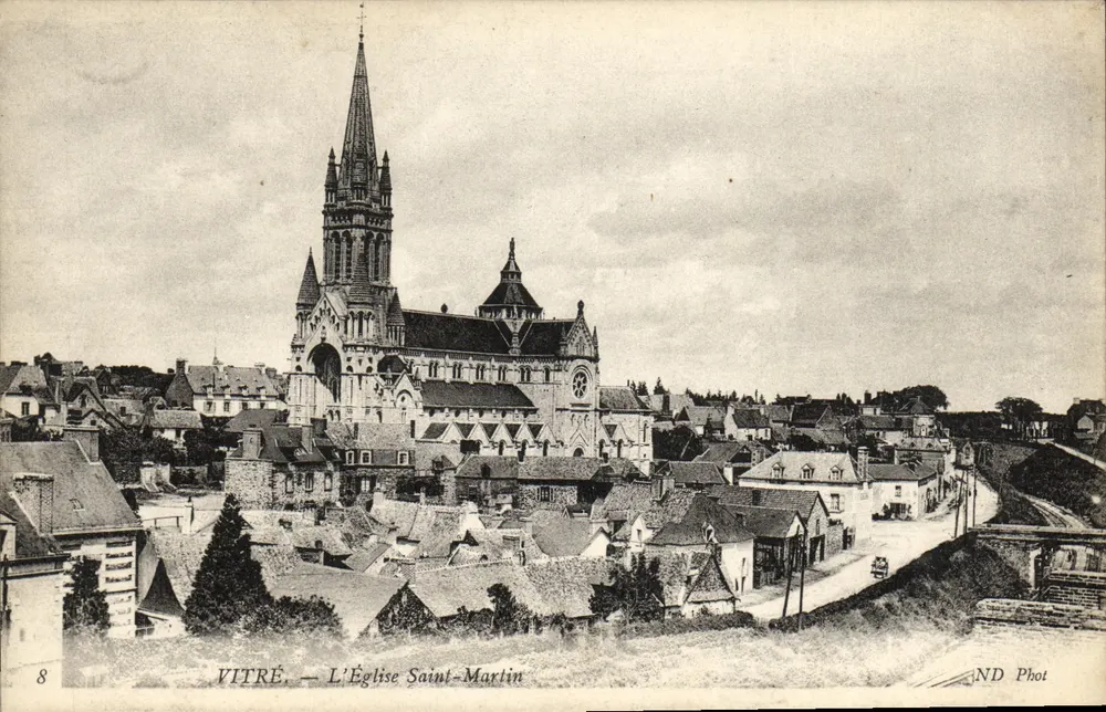 VITRÉ — De Kerk van Saint-Martin — ND Phot - Voorkant